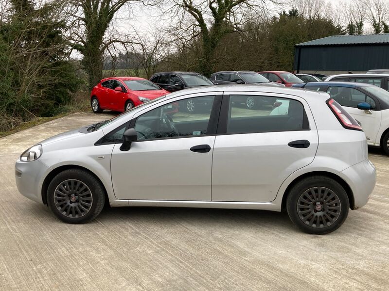 FIAT PUNTO 1.3 MULTIJET POP 5DR 2012